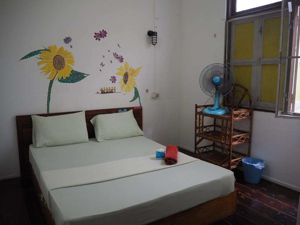 Hotel Blue Juice à Krabi town Extérieur photo